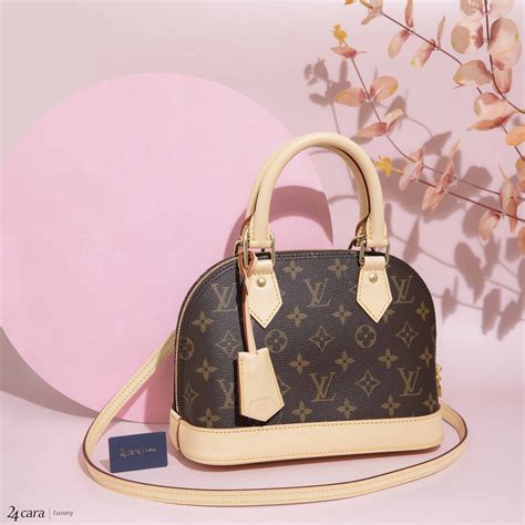 louis vuitton almabb|Louis Vuitton Alma bb monogram.